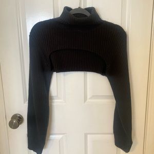 H&M Long sleeved Black Cropped Turtleneck Bolero